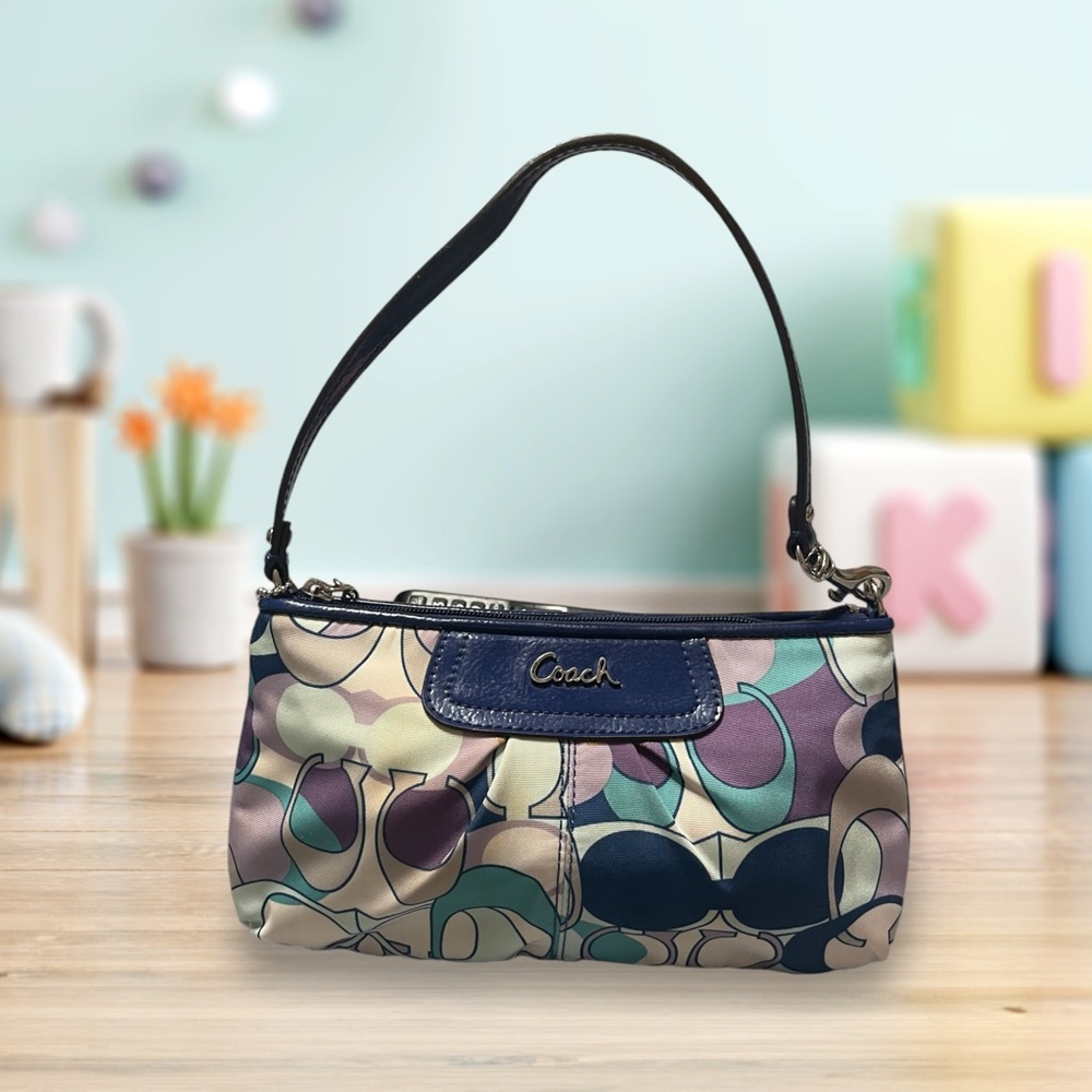 Coach small hand purse